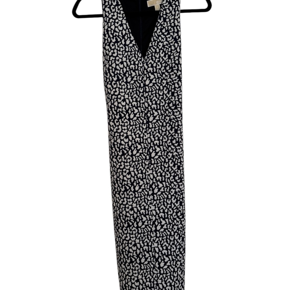 Elegant Black and White Patterned Dress - WORN ONCE